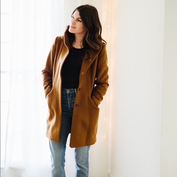 *SOLD* Aritzia Wilfred Cocoon Coat - Picture 5 of 8